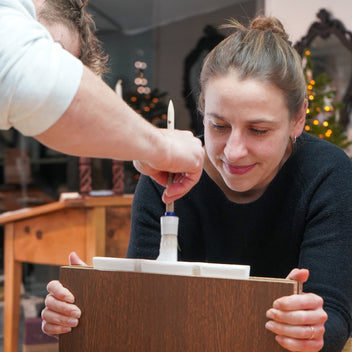 Buchbindeworkshop Leimen im Atelier 1818 Oberdiessbach