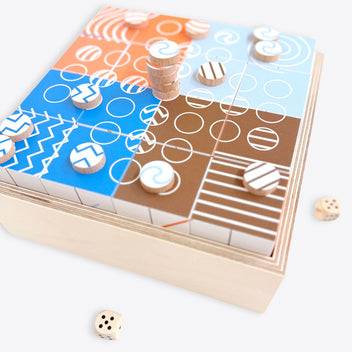 Spiel NaniCube 2 von NaniManu aus Baden, sechs verschiedene Spiele
